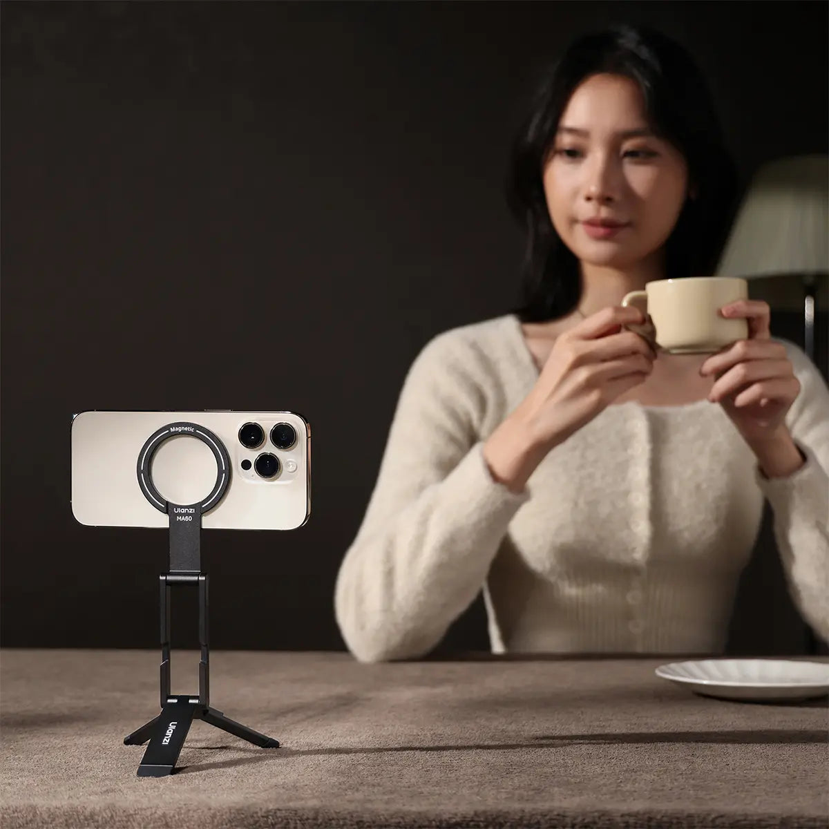 MA60 Magnetic Phone Stand for iPhone